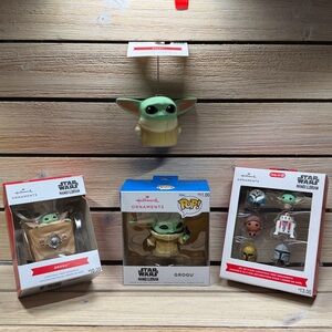 Set of 4 Star Wars The Mandalorian Ornaments - NIB